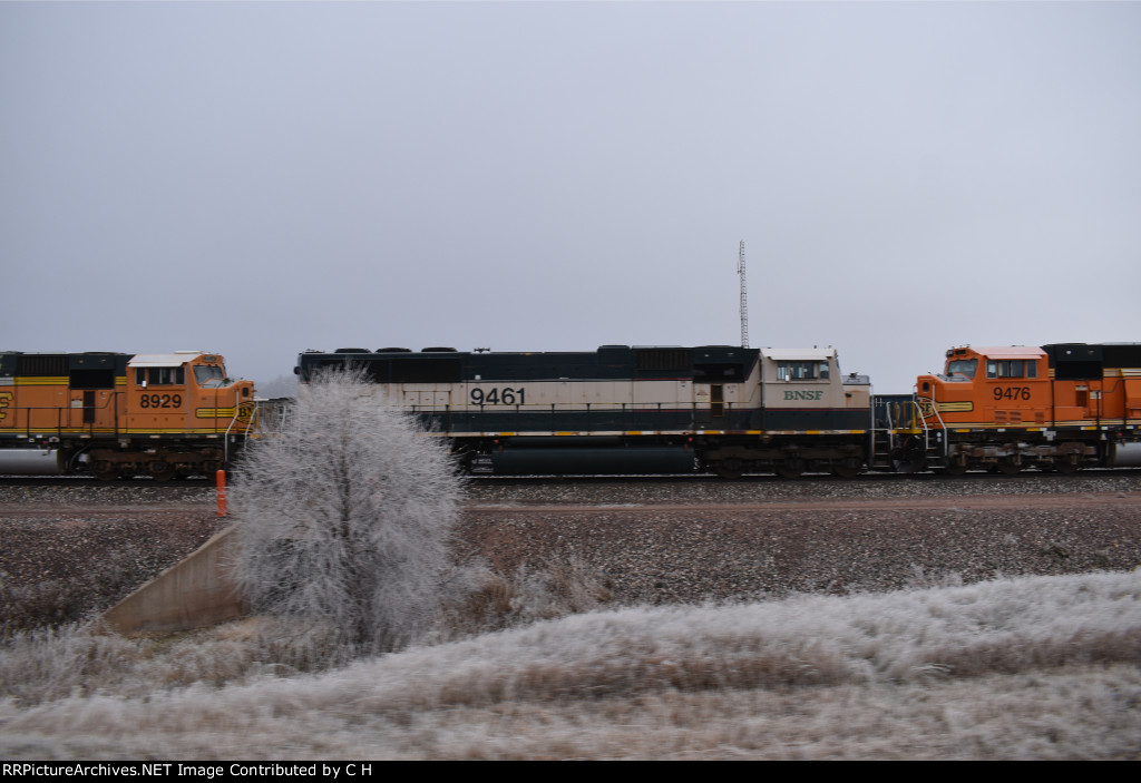 BNSF 9461/9476/8929